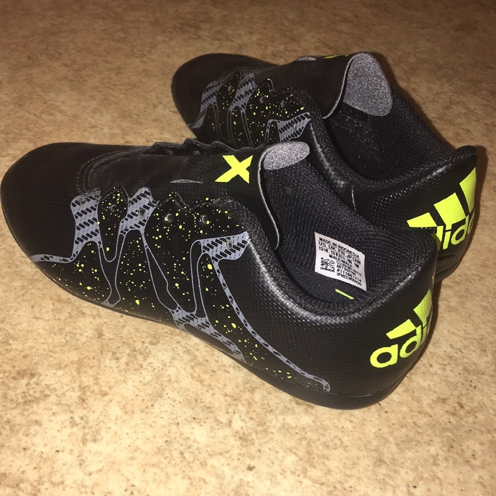 Adidas boys soccer shoes